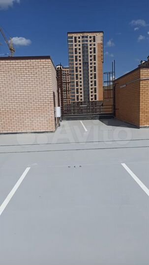 Машиноместо, 14 м²