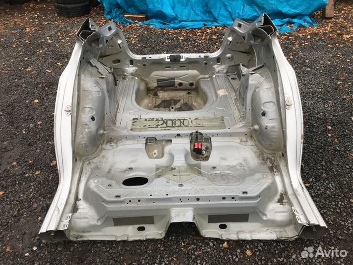 Задняя часть кузова задняя Skoda Octavia 1.6 cwva