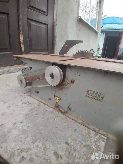 Циркулярная пила и фуганок