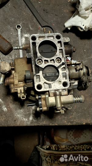 Карбюратор к151с