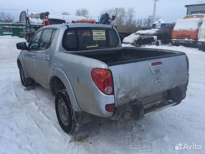 Mitsubishi L200 2.5 МТ, 2013, 110 000 км