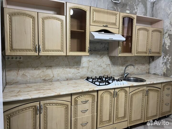 Кухонный гарнитур бу в хорошем состоянии