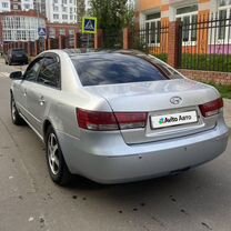 Hyundai Sonata 2.4 MT, 2005, 386 000 км, с пробегом, цена 400 000 руб.