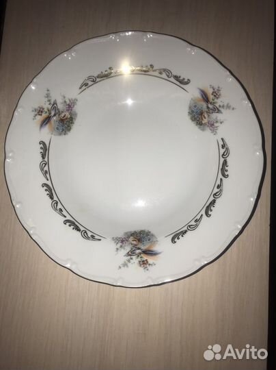 Набор глубоких тарелок