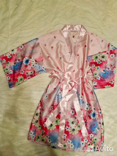 Халат женский шелковый