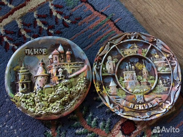 Сувенирные тарелки Псков