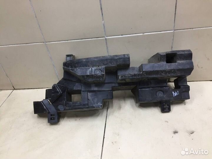 Наполнитель заднего бампера правый (Абсорбер)