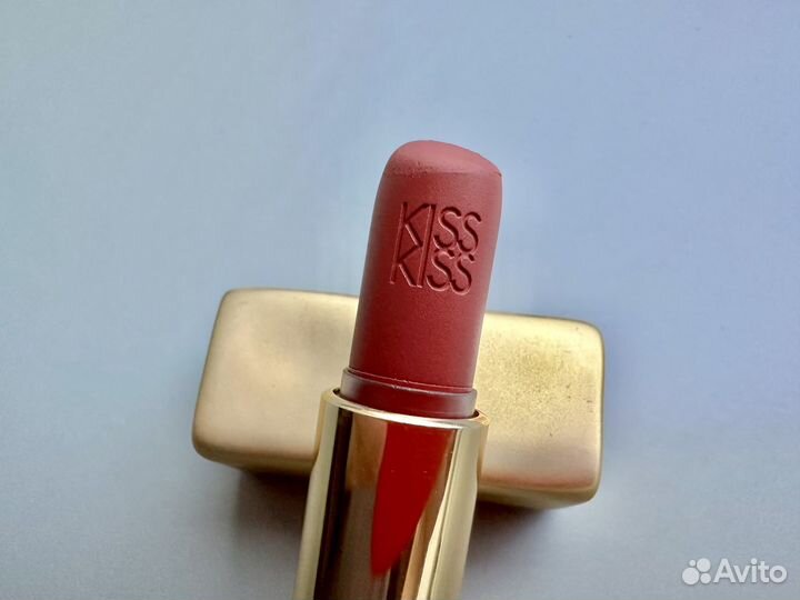 Помада Guerlain kiss kiss matte Crazy nude M307