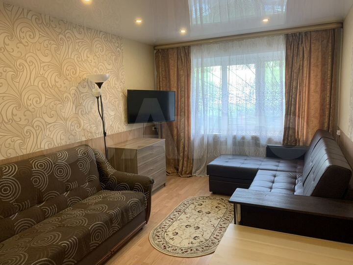 2-к. квартира, 50 м², 1/5 эт.