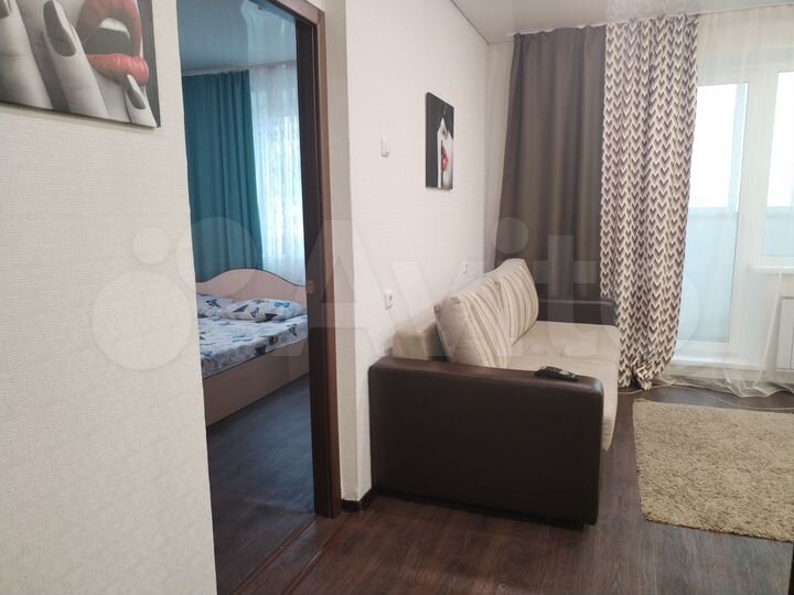 2-к. квартира, 42 м², 9/10 эт.