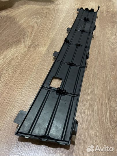 Накладки решетки переднего бампера Volkswagen polo