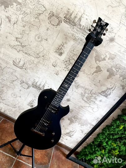 Продается электрогитара Schecter Solo 2 BS