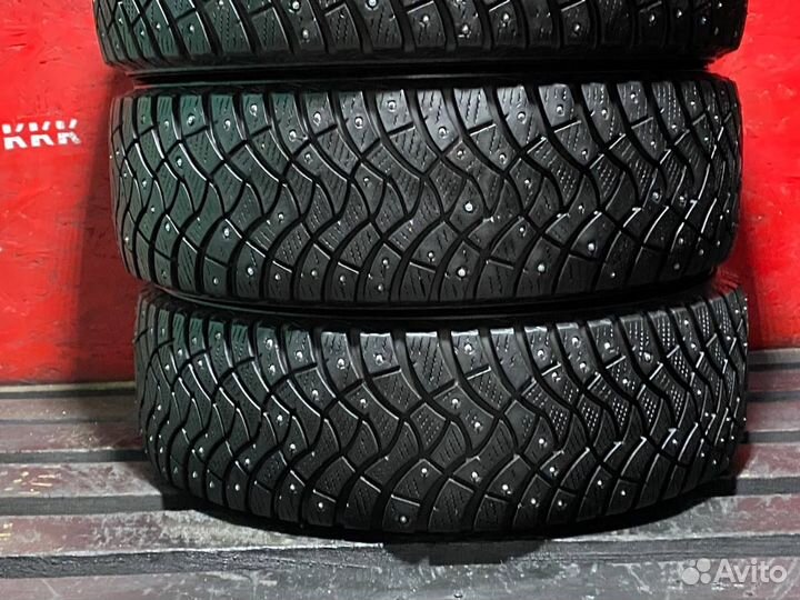 Dunlop SP Winter Ice 03 185/65 R15