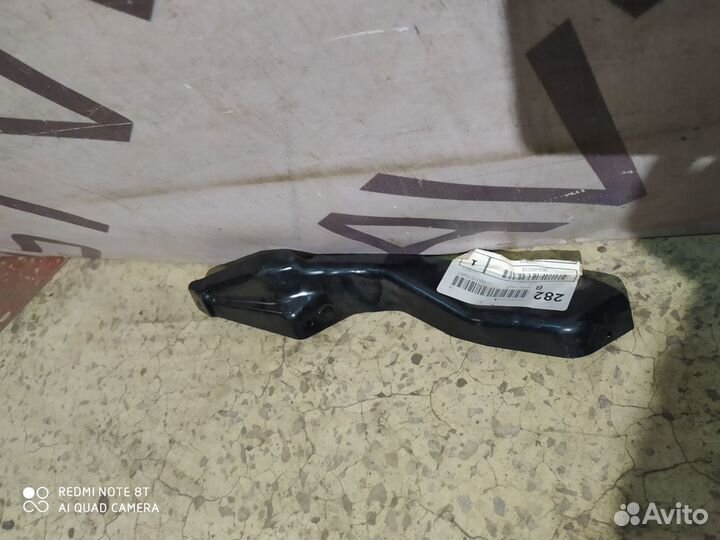 Кронштейн фар правый Chevrolet Aveo