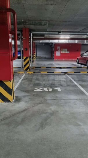 Машиноместо, 14 м²
