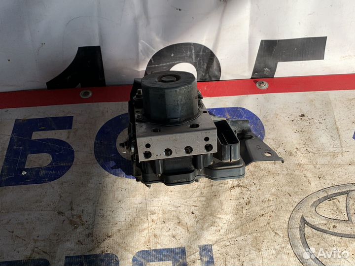 Блок ABS Nissan X-Trail T32