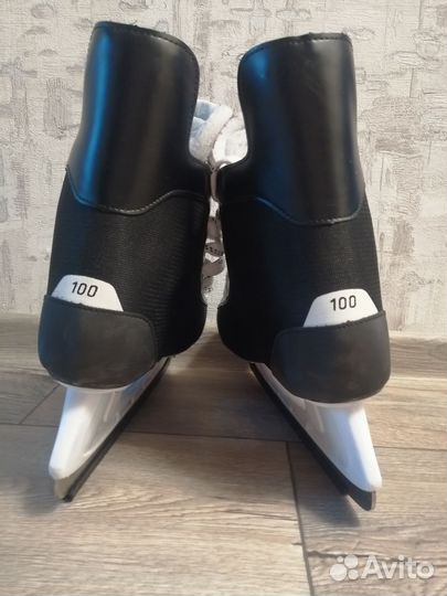 Коньки хоккейные