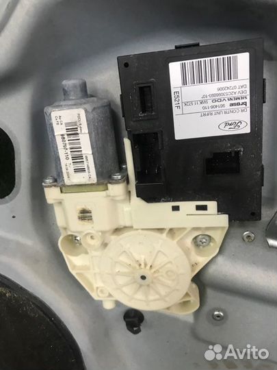 Стеклоподъемник передний правый Ford Focus 2 qqdb