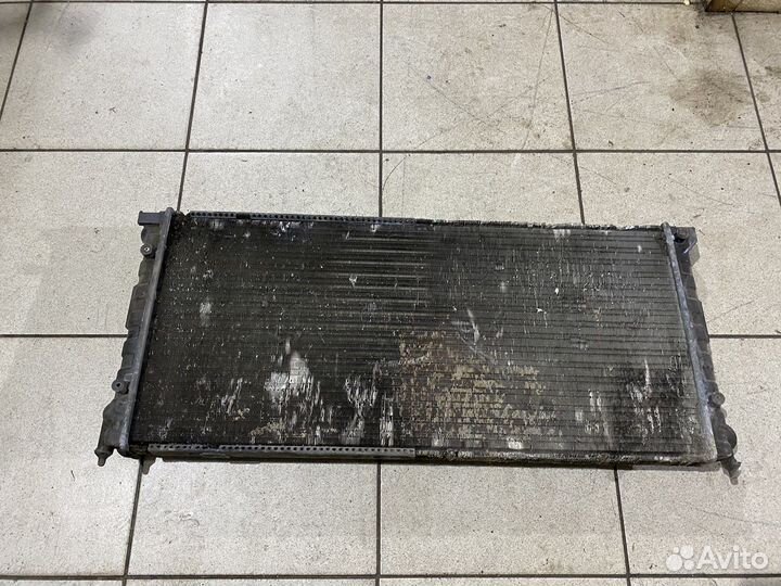 Радиатор Seat Toledo 1