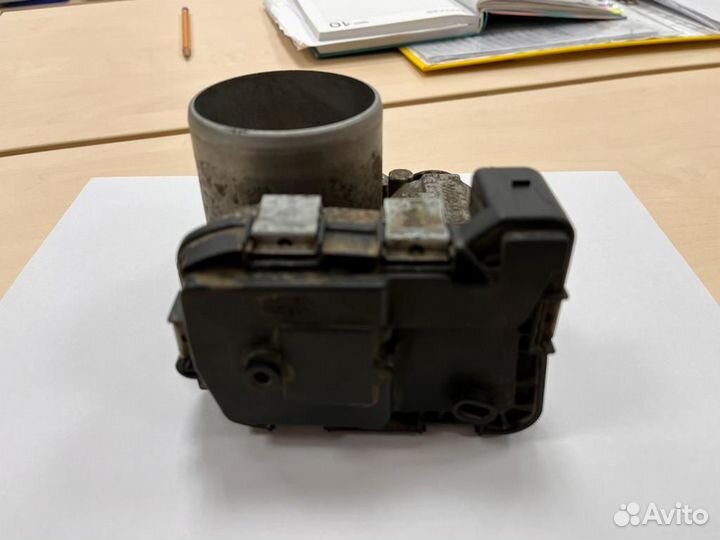 Дроссельная заслонка volkswagen jetta 03C133062M