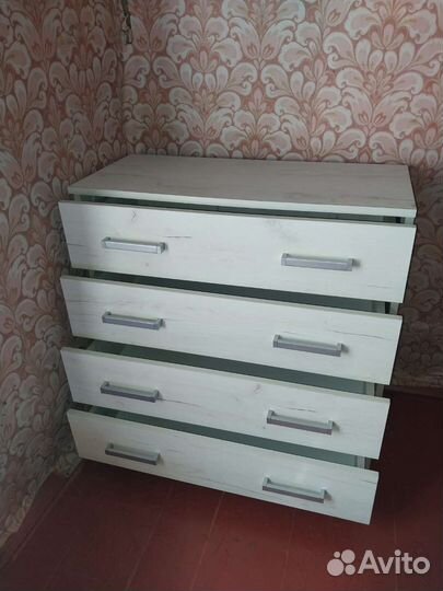 Комод деревянный для вещей и игрушек