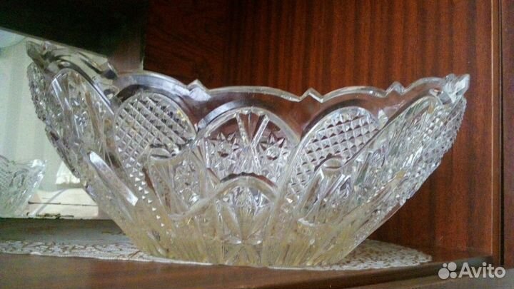 Хрустальное глубокое блюдо 