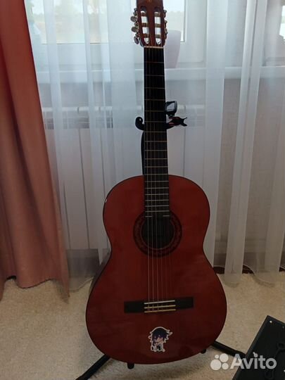 Гитара yamaha C40