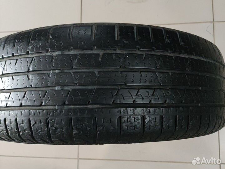 Continental CrossContact LX 215/65 R16 98H