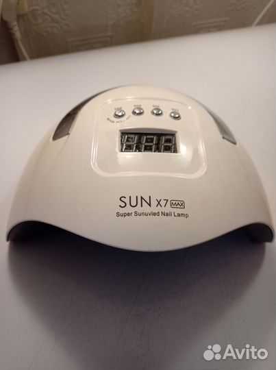 Лампа для сушки ногтей