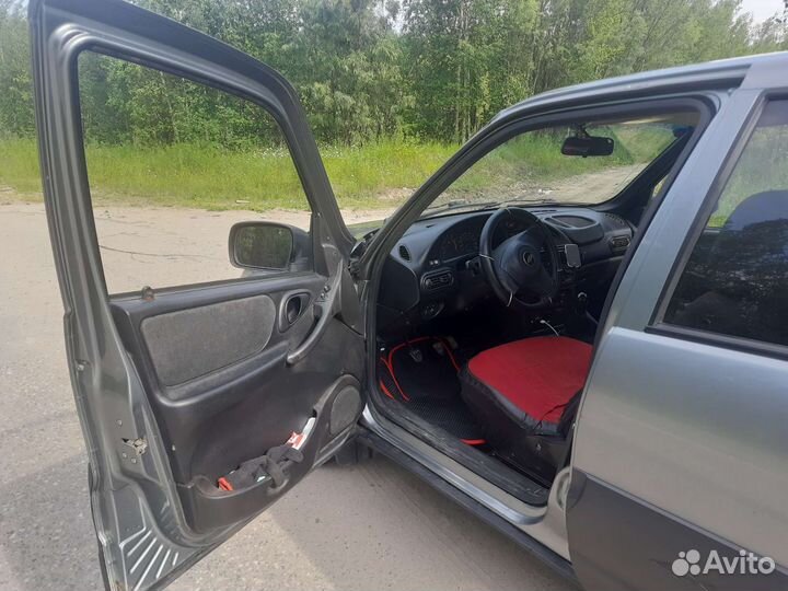 Chevrolet Niva 1.7 МТ, 2012, 250 000 км