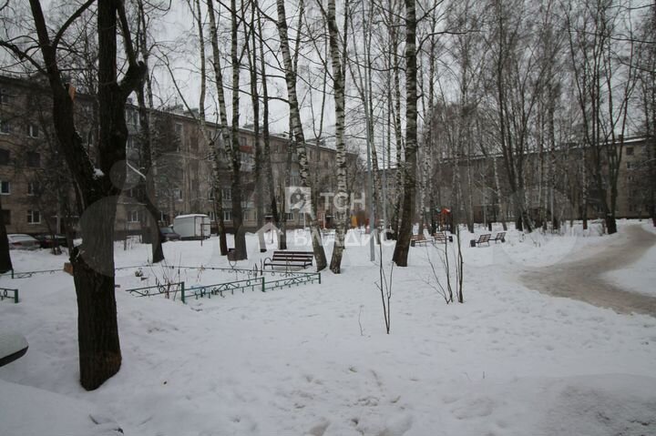 3-к. квартира, 52 м², 5/5 эт.