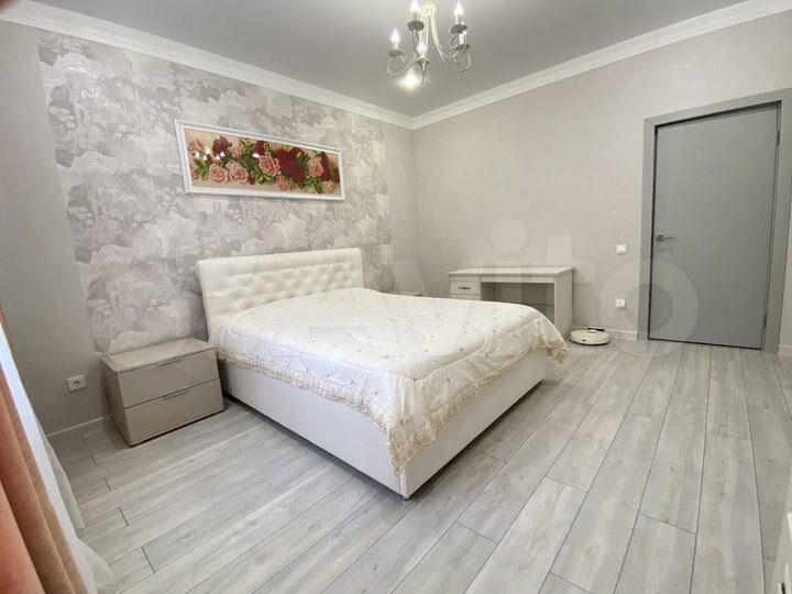 3-к. квартира, 100 м², 6/9 эт.