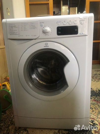 Стиральная машина на запчасти Indesit