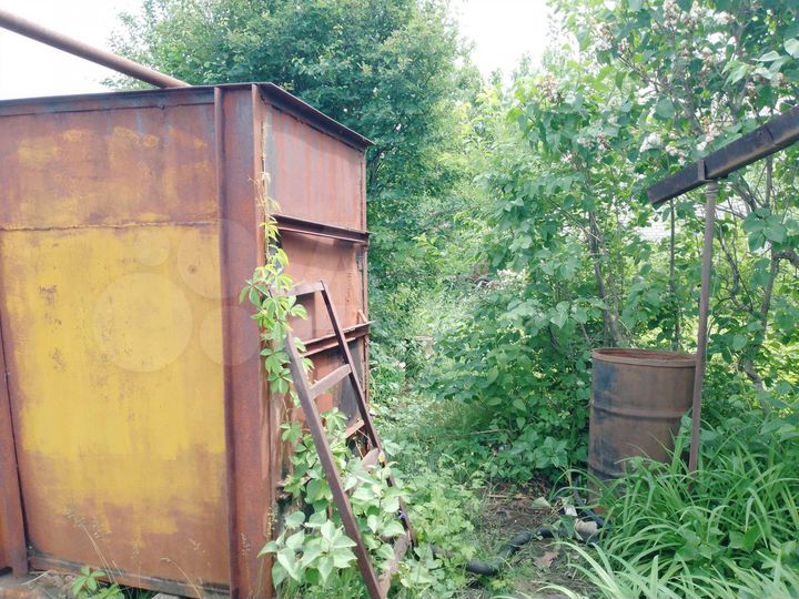 Дача 20 м² на участке 12 сот.