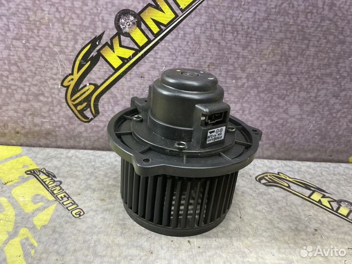 Моторчик отопителя печки салона Шевроле Спарк М200