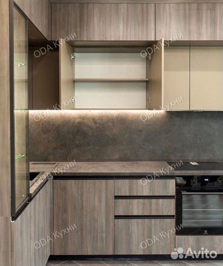 Кухни под заказ / Бесплатный замер