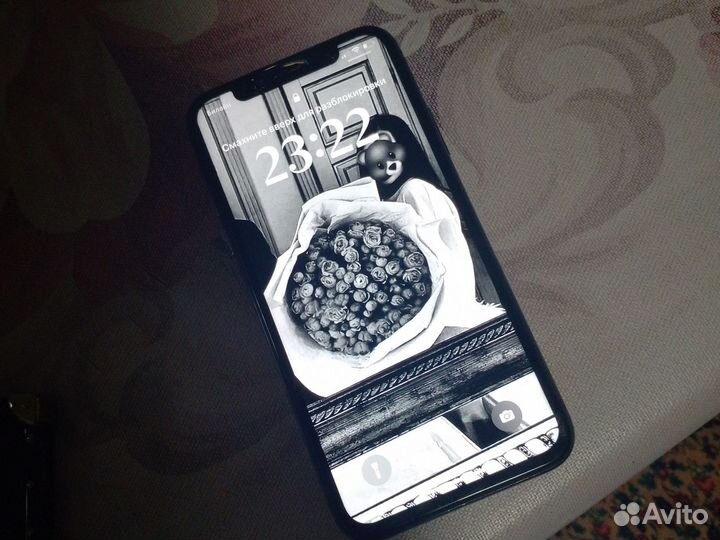 iPhone X, 64 ГБ