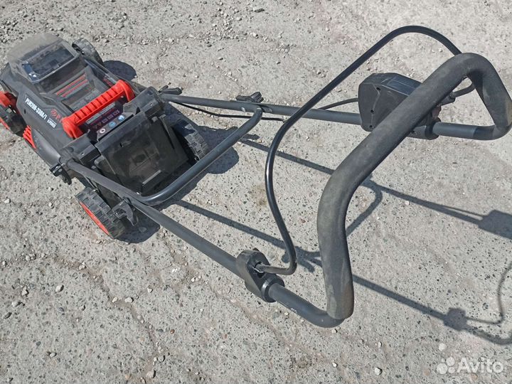 Аккумуляторная газонокосилка PIT One Power