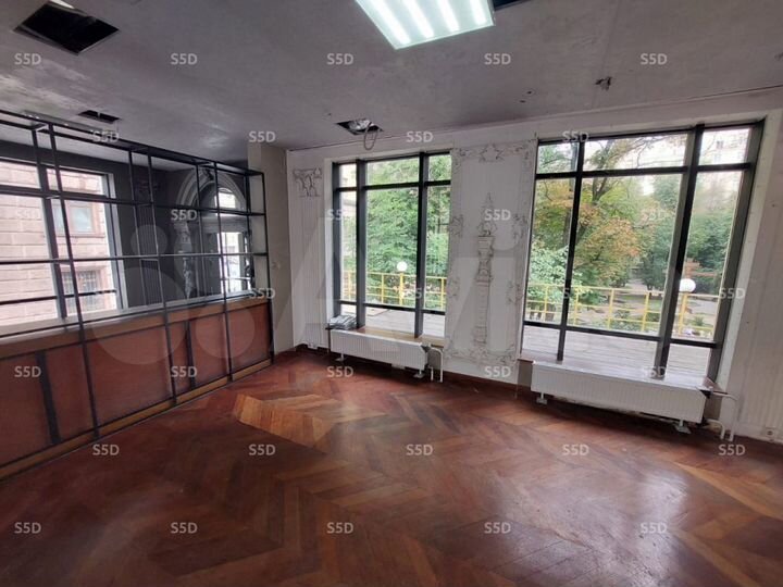 Сдам торговое помещение, 255.3 м²