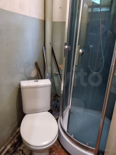 Комната 15 м² в 3-к., 2/2 эт.