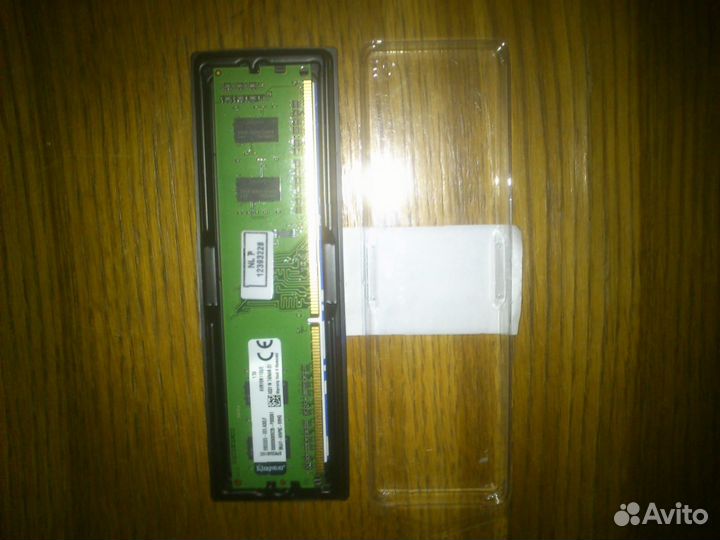 Оперативная память DDR3 2Gb 1600 мгц