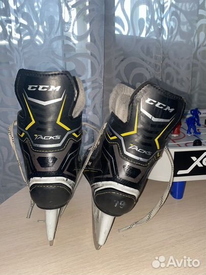Хоккейные детские коньки ccm