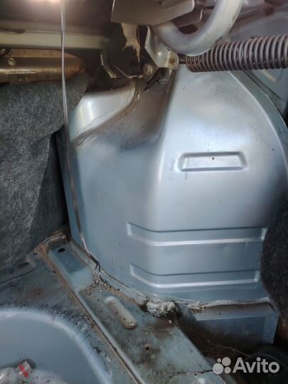 ВАЗ 2110 1.5 МТ, 2003, битый, 140 000 км