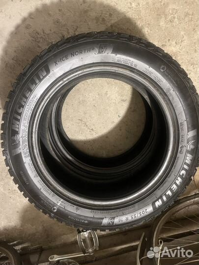 Michelin X-Ice North 4 205/55 R16 94T