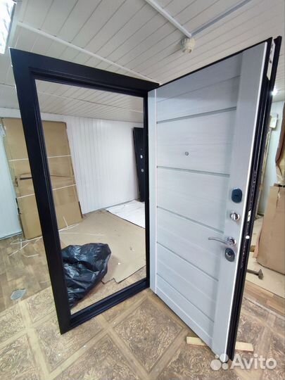 Дверь входная 9см 96я