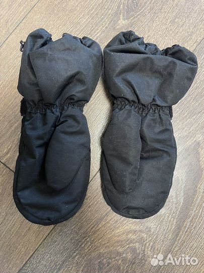 Шапка шлем и варежки