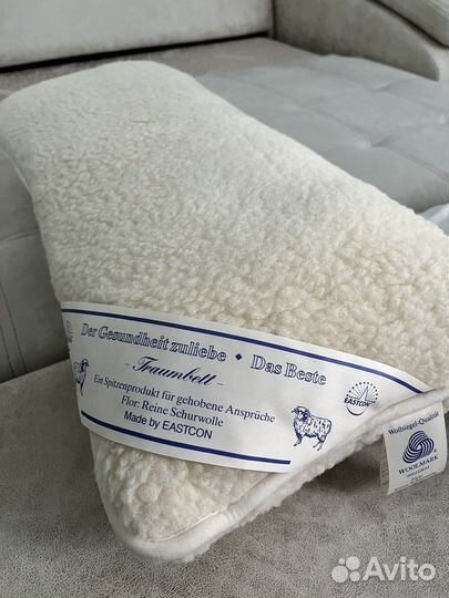 Подушка IKEA и подушка из шерсти