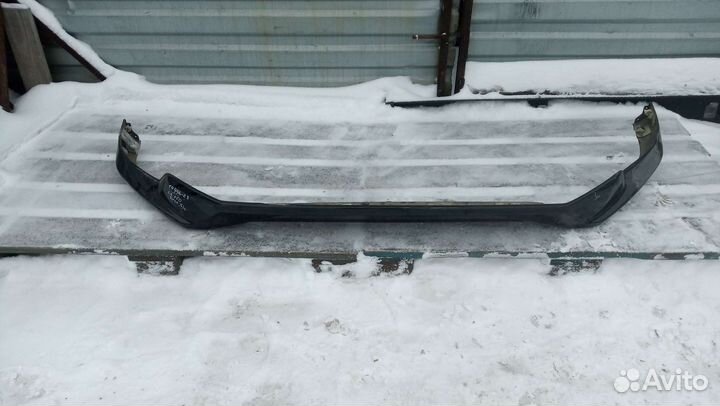 Спойлер переднего бампера Toyota Prado