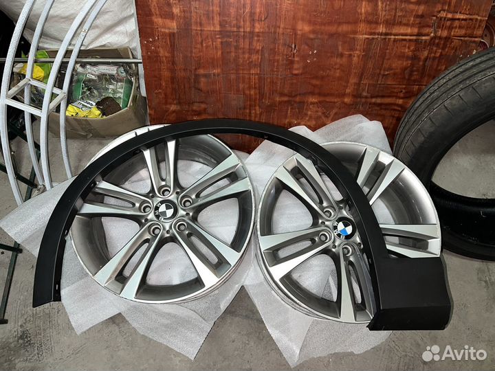 Накладка левого переднего крыла BMW F25