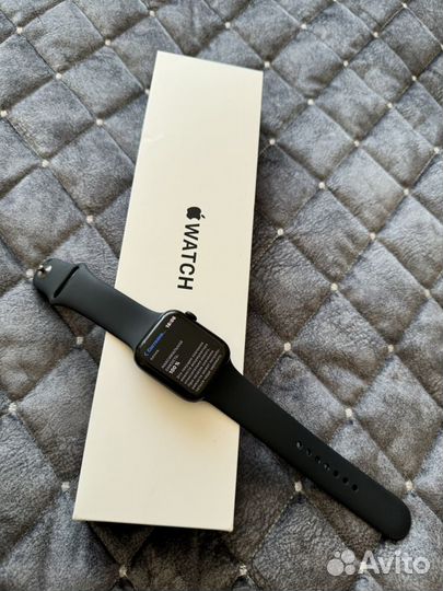 Apple watch se2 44 mm